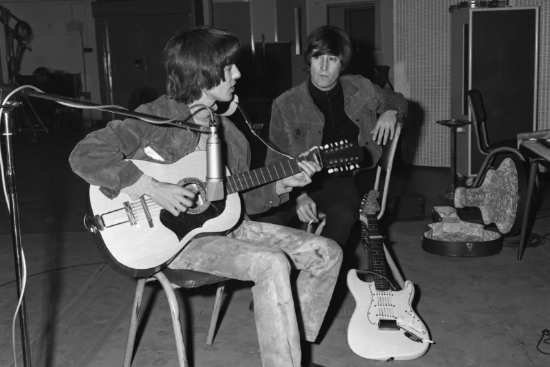 Η χαμένη κιθάρα του John Lennon από το «Help!» βγαίνει σε δημοπρασία